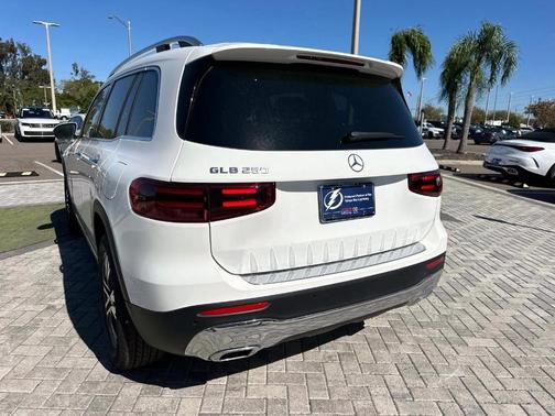 2025 Mercedes-Benz GLB 250 Base