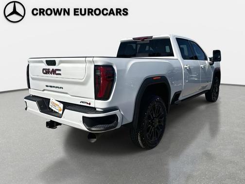 2024 GMC Sierra 2500 AT4