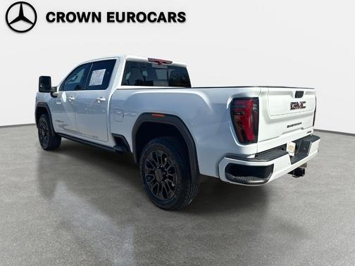 2024 GMC Sierra 2500 AT4