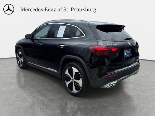Black 2026 Mercedes-Benz GLA 250 Base
