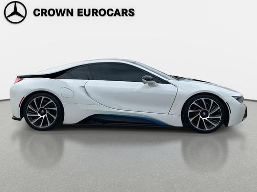 2015 BMW i8 Base