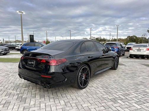 2025 Mercedes-Benz AMG E 53 Base