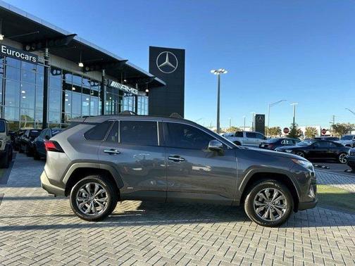 2022 Toyota RAV4 Hybrid Limited