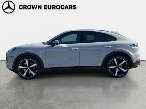 2025 Porsche Cayenne GTS