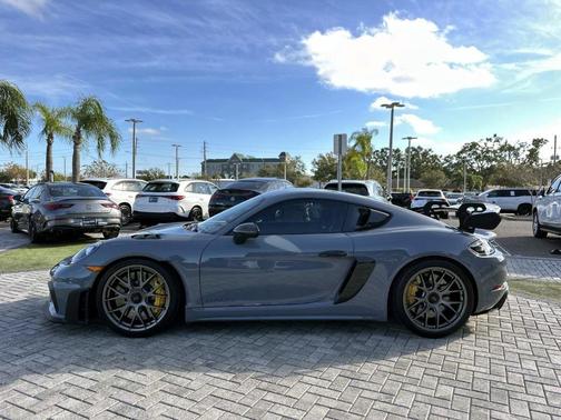 2023 Porsche 718 Cayman GT4 RS