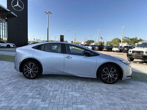 CUTTING EDGE 2025 Toyota Prius Limited