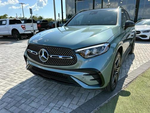 2025 Mercedes-Benz GLC 350e Base 4MATIC