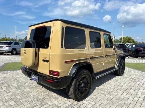 2025 Mercedes-Benz G-Class Base