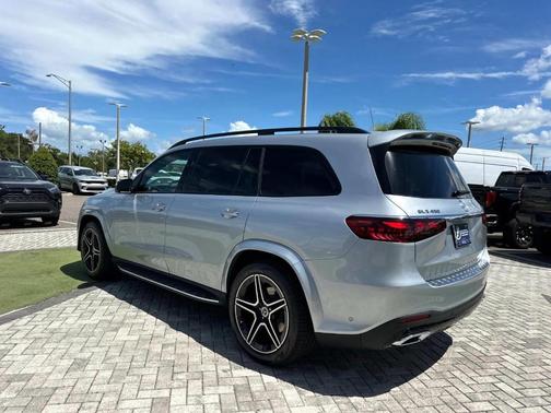 2026 Mercedes-Benz GLS 450 450 4MATICÂ