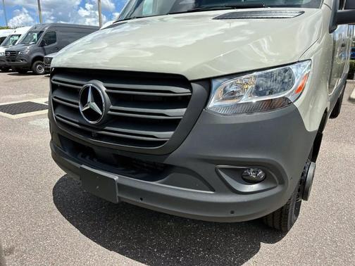 2025 Mercedes-Benz Sprinter 3500 170 WB High Roof Extended Cargo