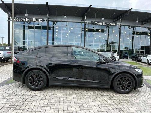 2022 Tesla Model X Plaid