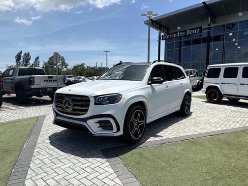 White 2026 Mercedes-Benz GLS 450 4MATIC