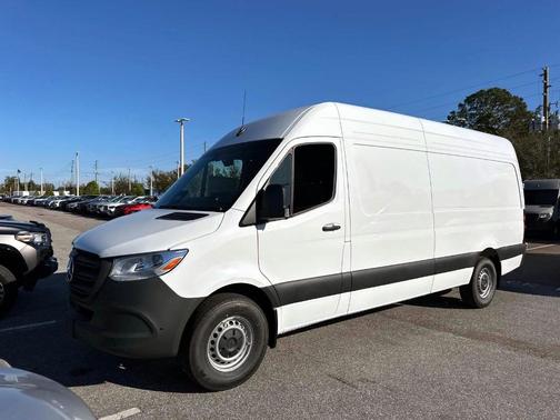 2025 Mercedes-Benz Sprinter 2500 170 WB
