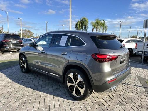 2025 Mercedes-Benz GLA 250 Base