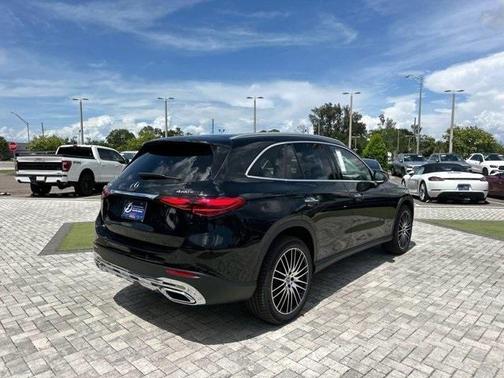 2025 Mercedes-Benz GLC 300 Base 4MATIC