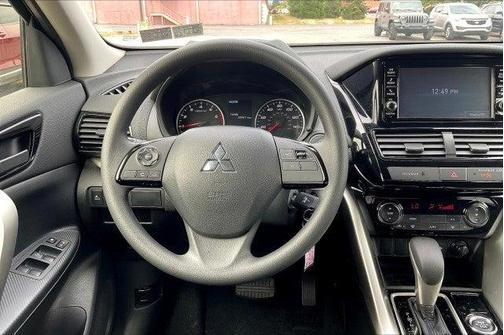 2024 Mitsubishi Eclipse Cross ES