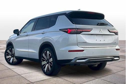 2025 Mitsubishi Outlander SE S-AWC