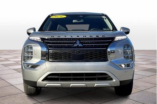 2024 Mitsubishi Outlander PHEV SE