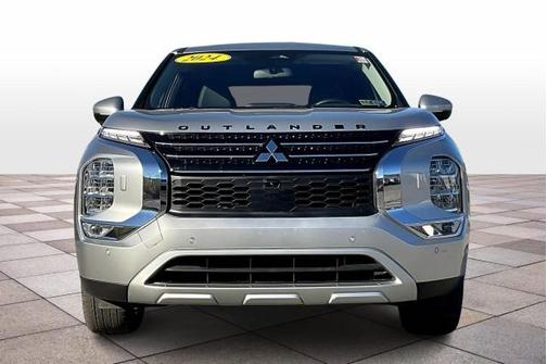 2024 Mitsubishi Outlander PHEV SE