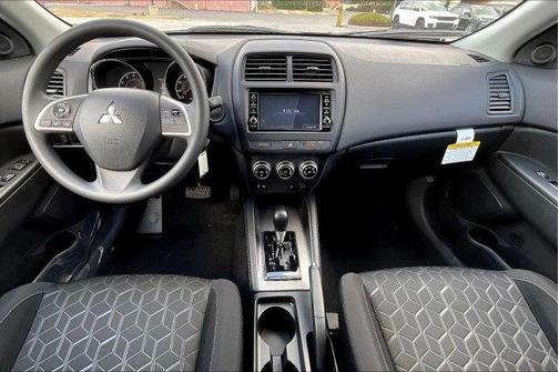 2025 Mitsubishi Outlander Sport 2.0 ES