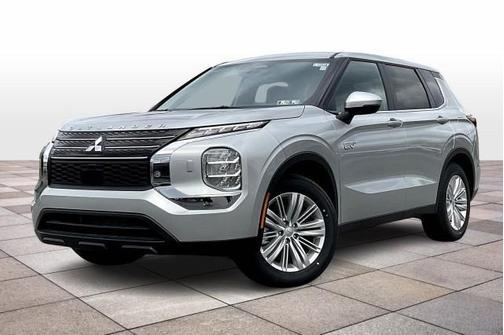 2025 Mitsubishi Outlander ES