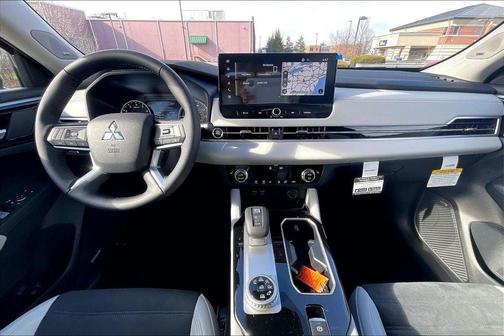 Cosmic Blue Metallic 2026 Mitsubishi Outlander SE