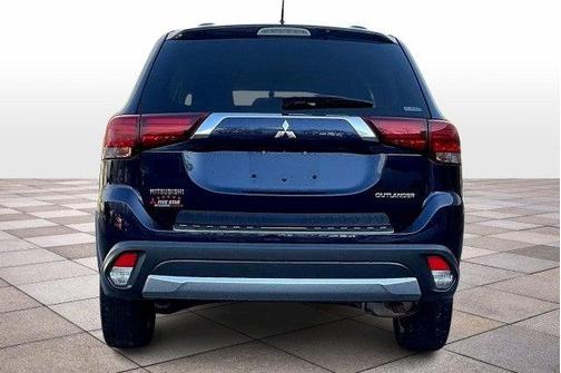 2016 Mitsubishi Outlander ES