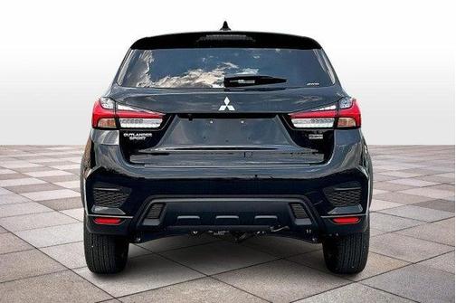 2025 Mitsubishi Outlander Sport 2.0 LE