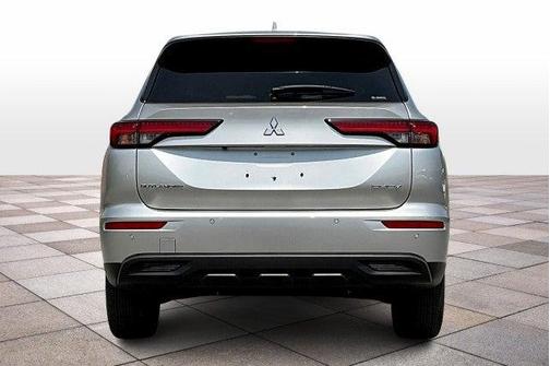 2025 Mitsubishi Outlander PHEV ES