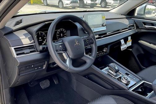 2025 Mitsubishi Outlander PHEV ES