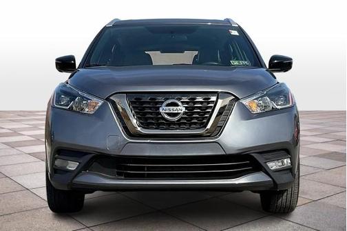 2019 Nissan Kicks SR