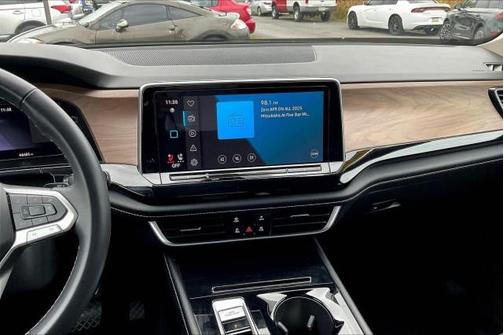 2024 Volkswagen Atlas 2.0T SE