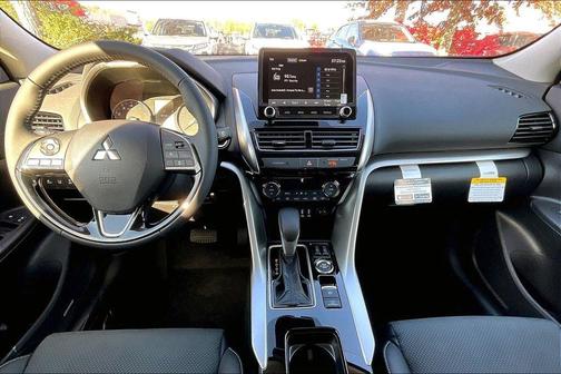 2026 Mitsubishi Eclipse Cross SE