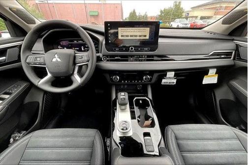 2025 Mitsubishi Outlander SE S-AWC