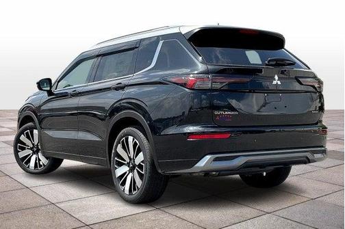 2025 Mitsubishi Outlander Platinum Edition