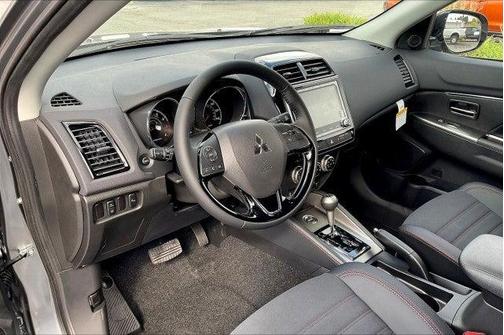 2025 Mitsubishi Outlander Sport 2.0 SE