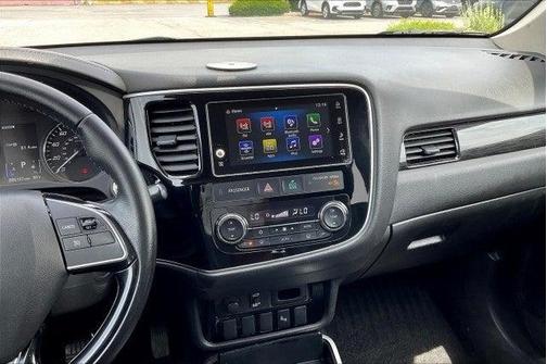 2018 Mitsubishi Outlander SEL
