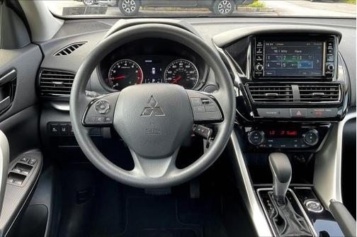 2023 Mitsubishi Eclipse Cross ES