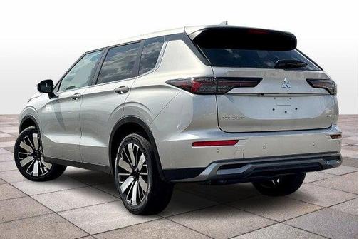 2025 Mitsubishi Outlander SE S-AWC