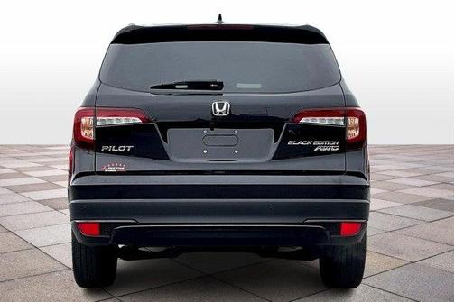 2022 Honda Pilot Black Edition
