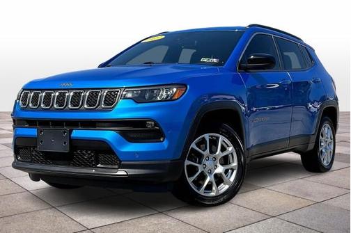 2023 Jeep Compass Latitude Lux