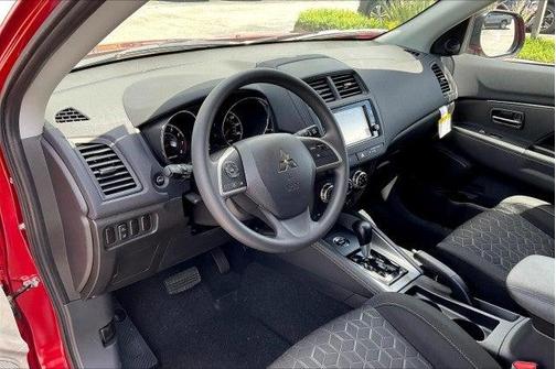 2025 Mitsubishi Outlander Sport 2.0 ES