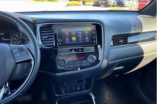 2019 Mitsubishi Outlander LE