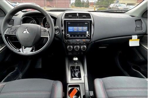 2025 Mitsubishi Outlander Sport 2.0 S