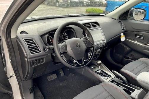 2025 Mitsubishi Outlander Sport 2.0 S
