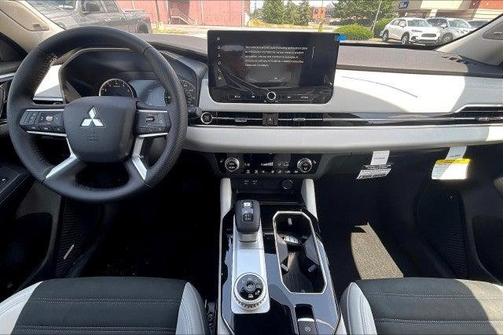 2025 Mitsubishi Outlander SE S-AWC