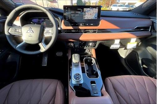 2025 Mitsubishi Outlander SEL S-AWC