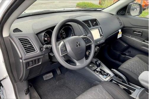 2025 Mitsubishi Outlander Sport 2.0 ES