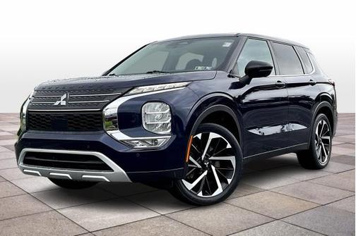 2022 Mitsubishi Outlander SE
