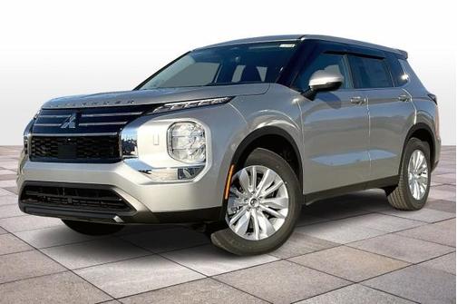 2025 Mitsubishi Outlander ES